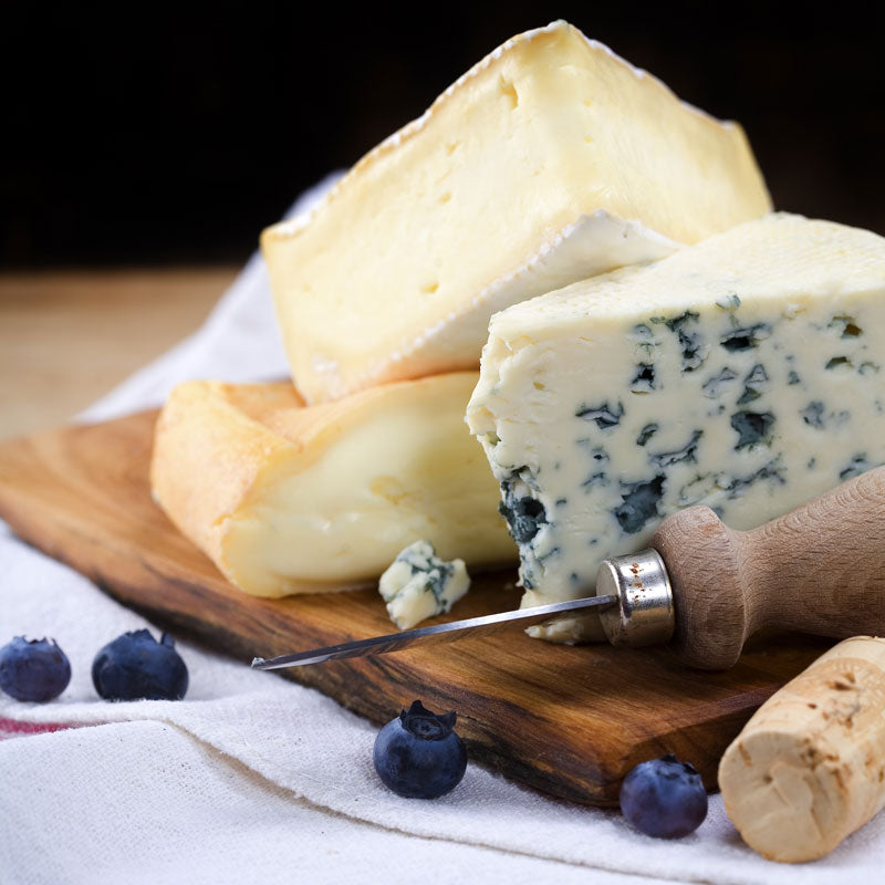 A Guide to DIY Cheese Boards